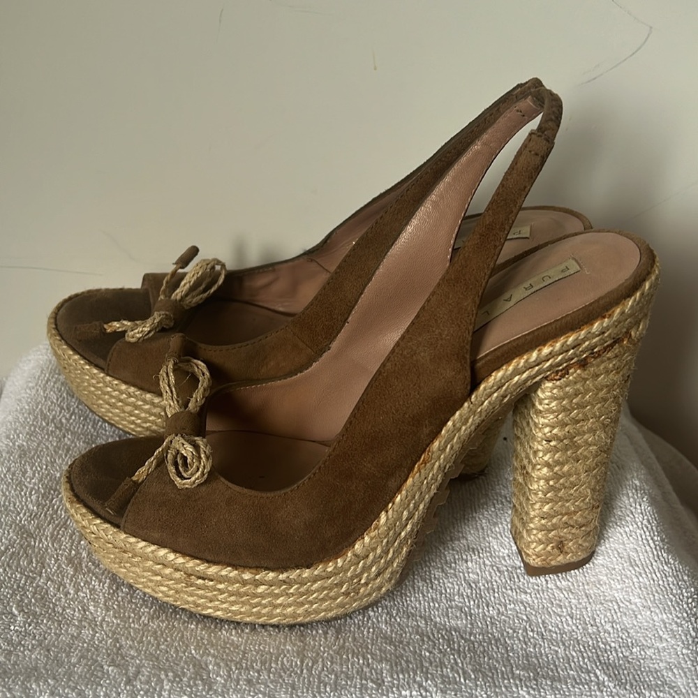 Pura Lopez brown suede platform heel and insane traction bottom! - Picture 3 of 5